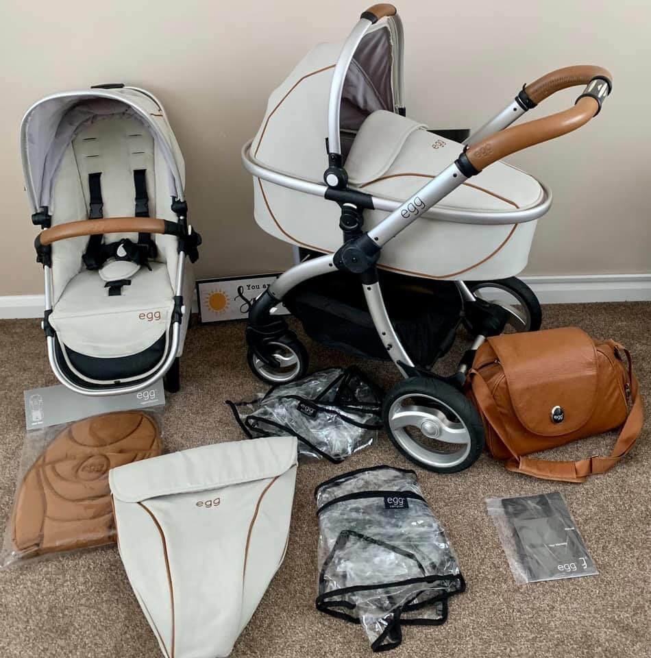 egg prosecco carrycot